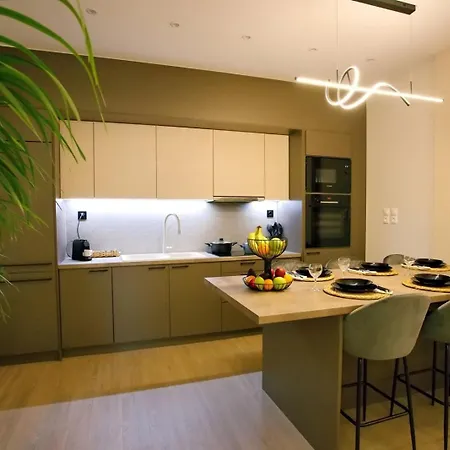 Апартаменты Venus House In Pagrati *