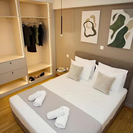 Venus House In Pagrati Athens